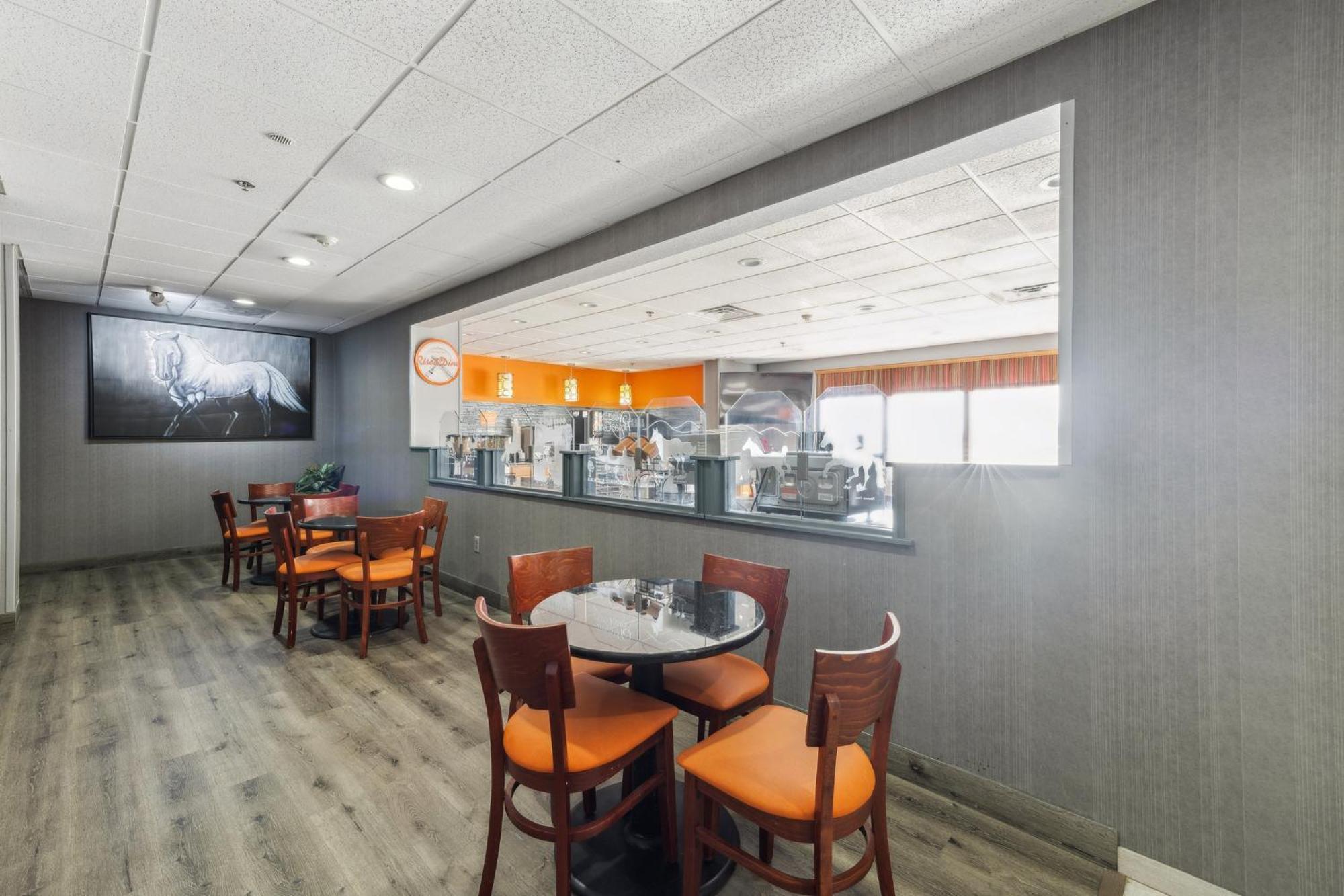 Howard Johnson By Wyndham Lexington Esterno foto